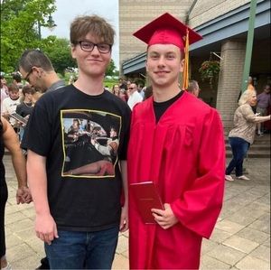 Meet your Posher, Robin